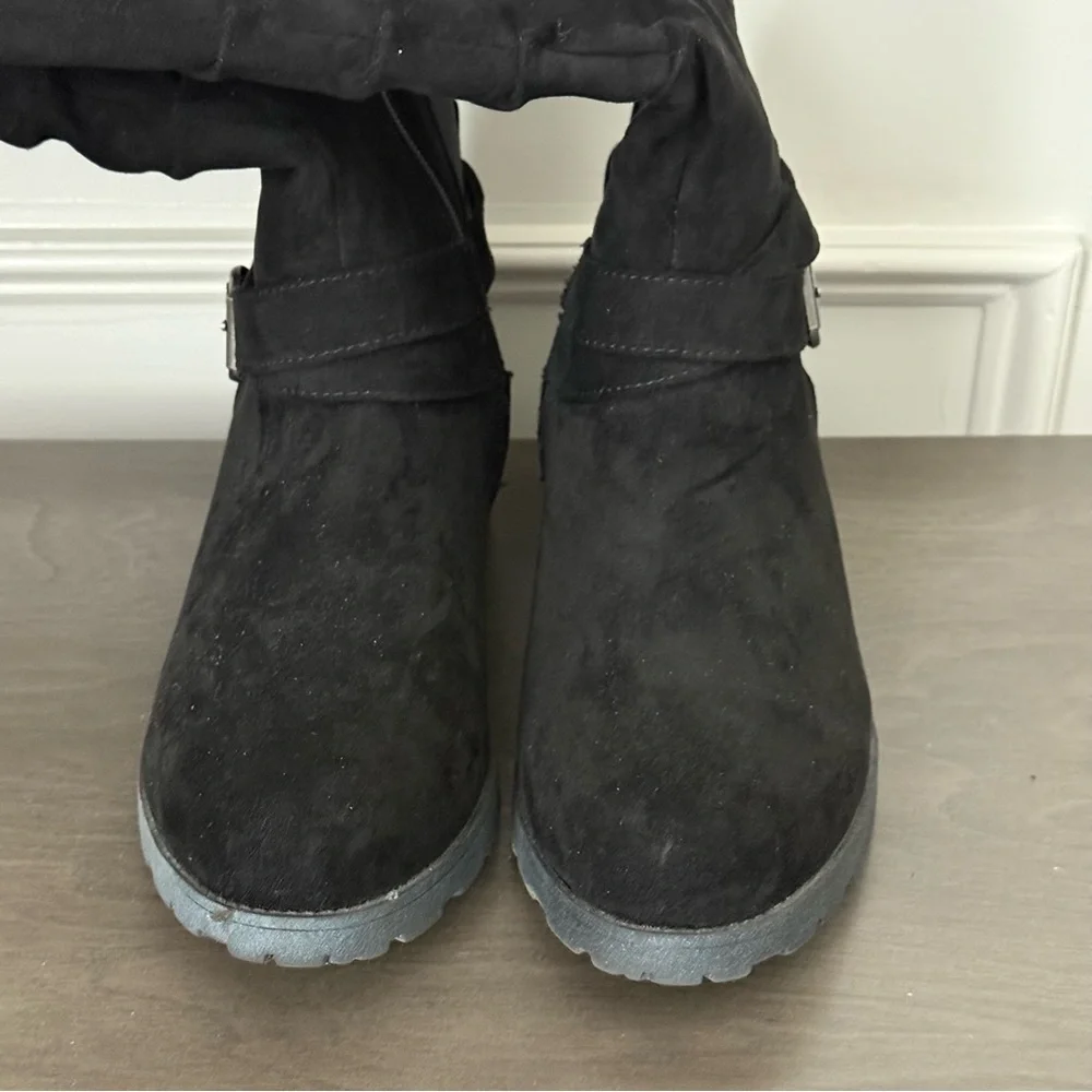 UNR8ED Black Suede Knee High Boots Size 10W